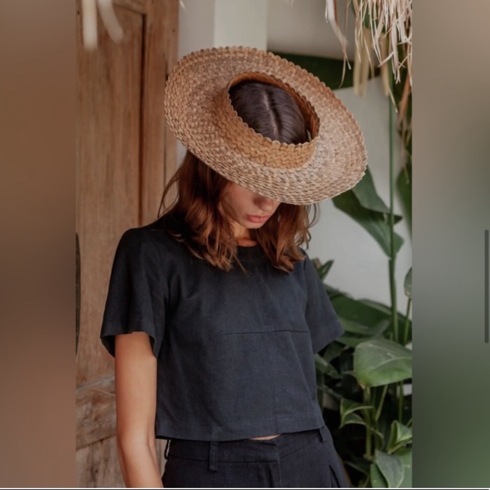 NWT -Holiday Sun Hat